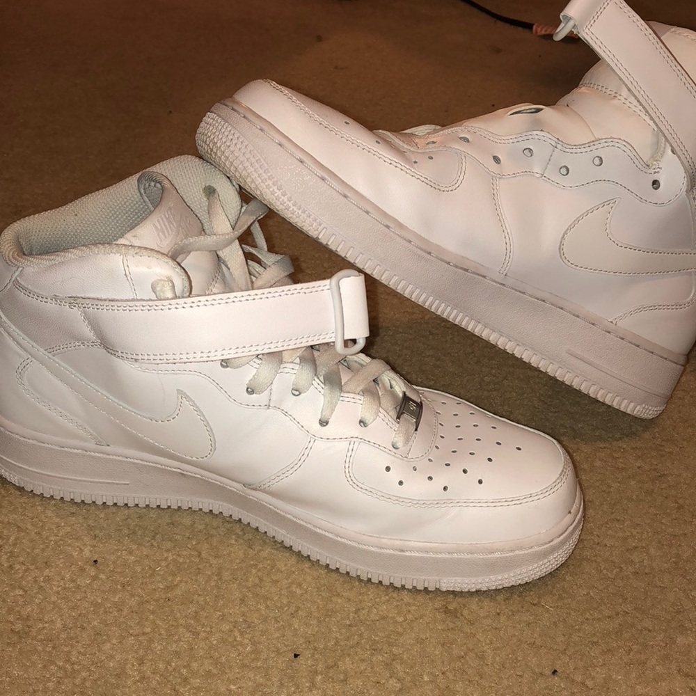 Air Force one high top all white size 9.5 MENS